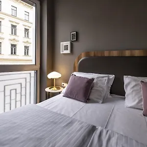 vizitați hotelul